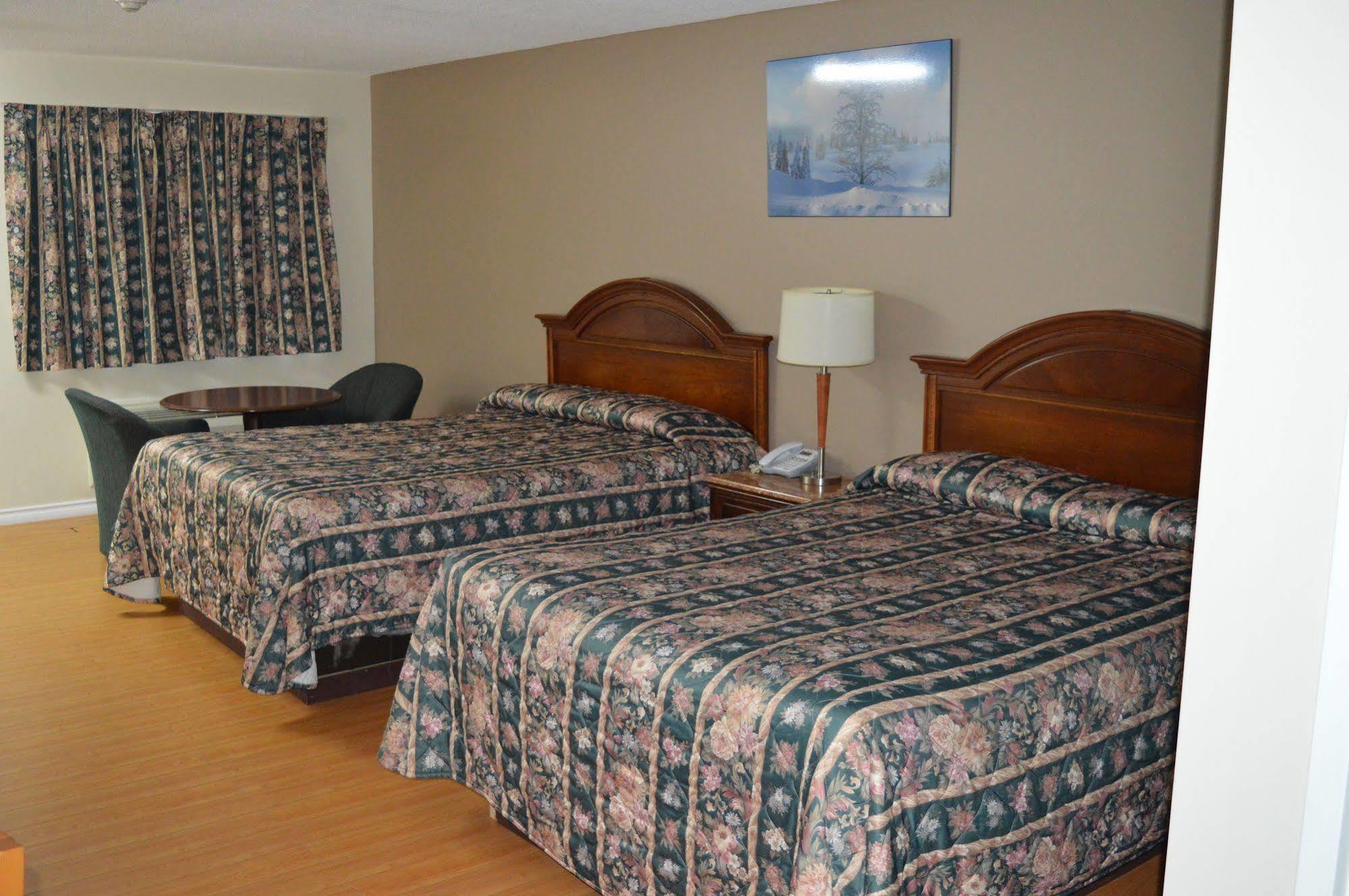 Kenora Motel Windsor Exterior foto